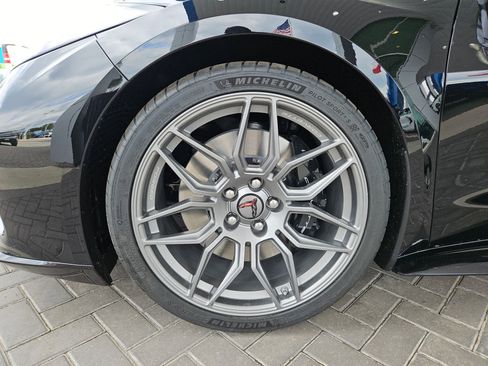 New 2026 Chevrolet Corvette Z06 w/ Chrome Exterior Badge Package RWD image 24