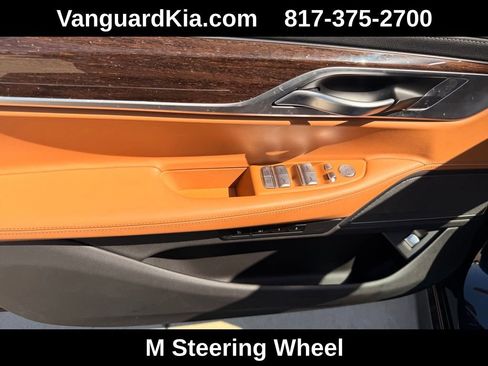 Used 2022 BMW 750i xDrive w/ M Sport Package image 17