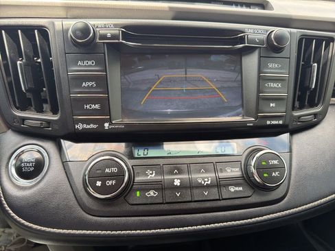 Used 2018 Toyota RAV4 XLE w/ Plus Extra Value Package FWD image 26