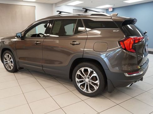 Used 2019 GMC Terrain SLT w/ Preferred Package AWD/4WD image 8
