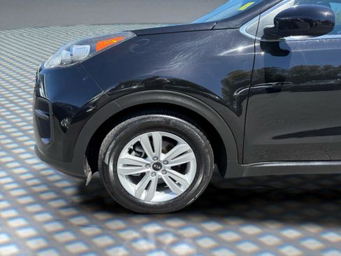 Used 2018 Kia Sportage LX w/ LX Popular Package FWD image 12