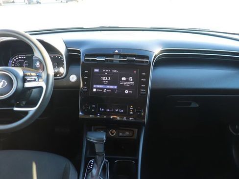 Used 2024 Hyundai Tucson SEL image 13