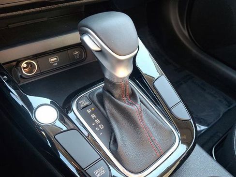 Used 2025 Kia Soul GT-Line image 15