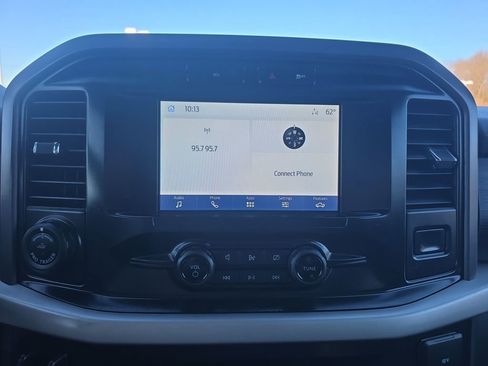 Used 2022 Ford F150 XLT w/ XTR Package image 32