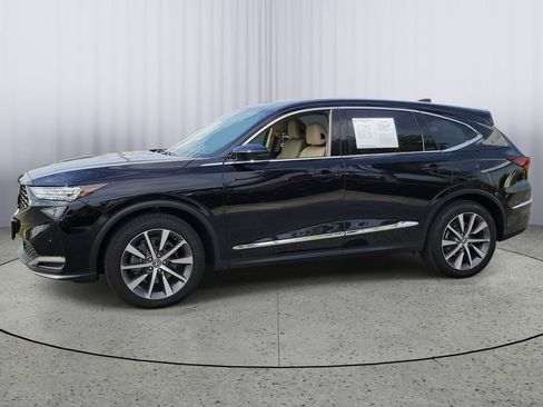 Used 2025 Acura MDX SH-AWD w/ Technology Package image 8