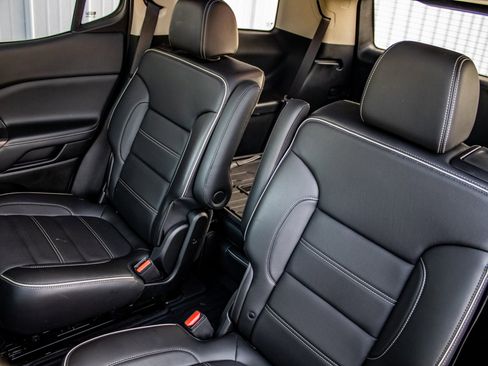 Used 2020 GMC Acadia Denali w/ Technology Package image 20