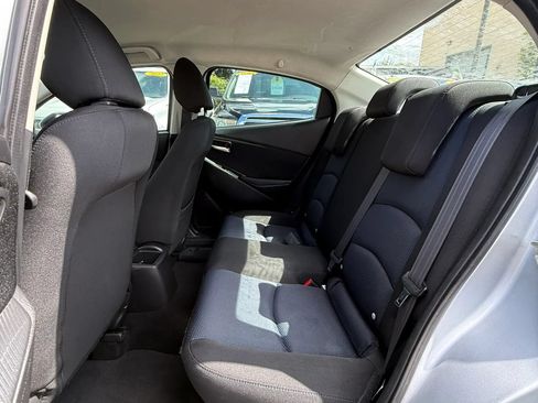 Used 2017 Toyota Yaris iA FWD image 17