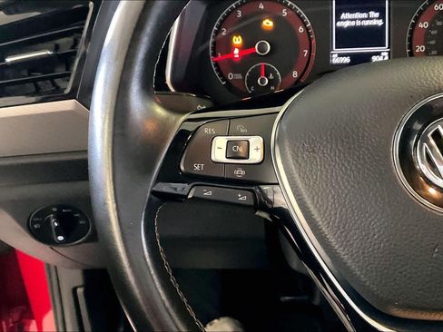 Used 2019 Volkswagen Jetta R-Line FWD image 21