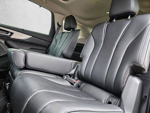 Used 2023 Acura MDX SH-AWD w/ Technology Package image 17