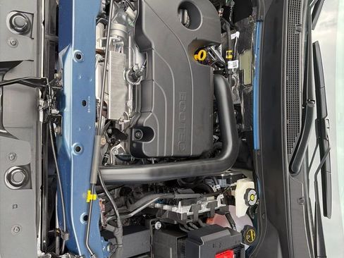 New 2026 Chevrolet Equinox LT w/ Convenience Package II AWD/4WD image 12