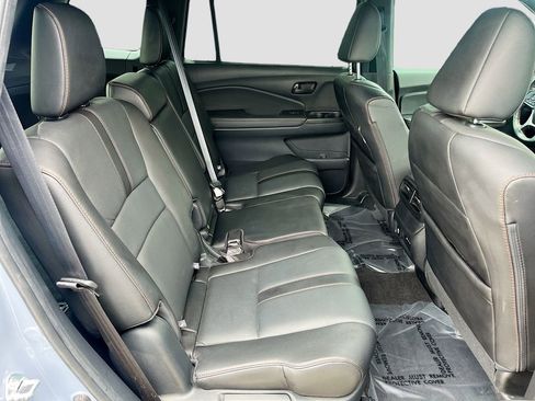 Used 2024 Honda Passport TrailSport image 28