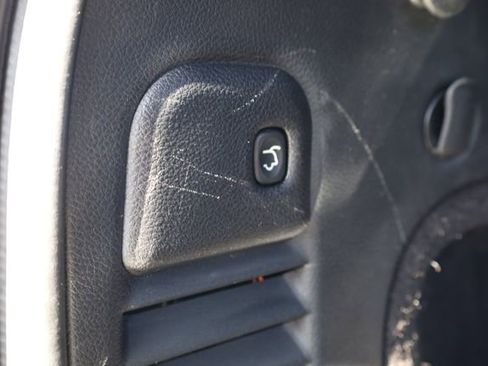 Used 2015 Jeep Grand Cherokee Limited w/ Luxury Group II image 27