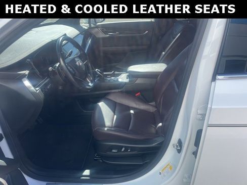 Used 2021 Cadillac XT6 Premium Luxury image 19