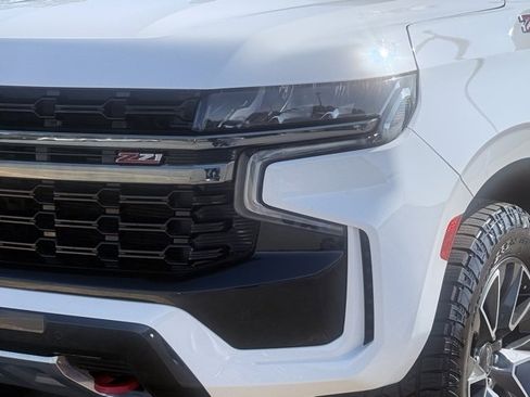 Used 2022 Chevrolet Tahoe Z71 w/ Luxury Package image 11