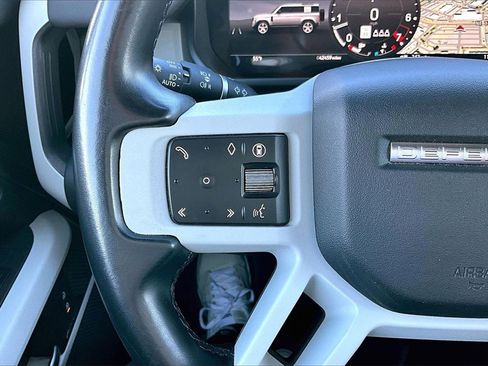 Used 2024 Land Rover Defender 110 S image 20