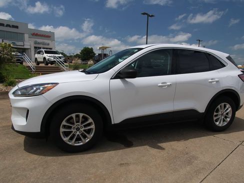 Used 2022 Ford Escape SE AWD/4WD image 16