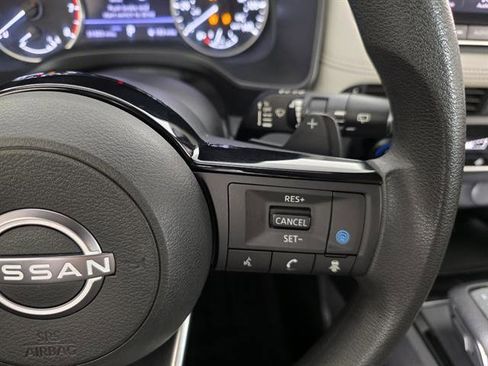 Used 2023 Nissan Rogue SV AWD/4WD image 31