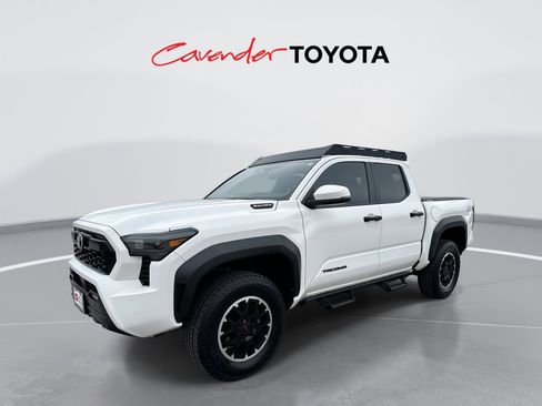 Certified 2024 Toyota Tacoma TRD Off-Road w/ TRD Off Road Upgrade Package AWD/4WD image 1