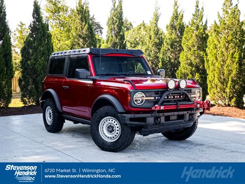 Used 2021 Ford Bronco 2-Door AWD/4WD image 1