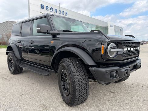 Used 2025 Ford Bronco Badlands AWD/4WD image 1