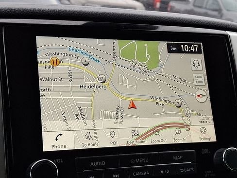 Used 2020 Nissan Titan SV w/ SV Convenience Package image 16