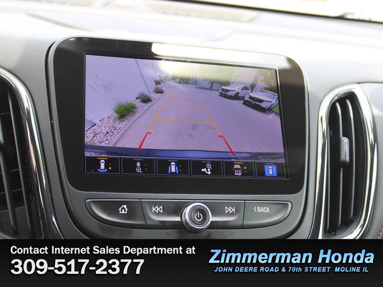 Used 2022 Chevrolet Equinox RS w/ RS Leather Package AWD/4WD image 23