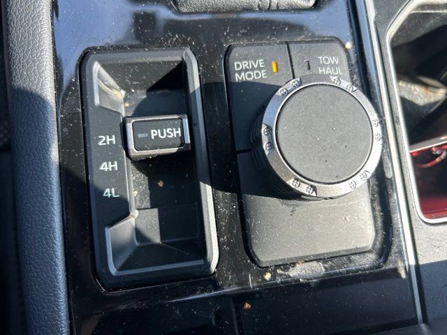 Used 2023 Toyota Tundra Limited AWD/4WD image 21