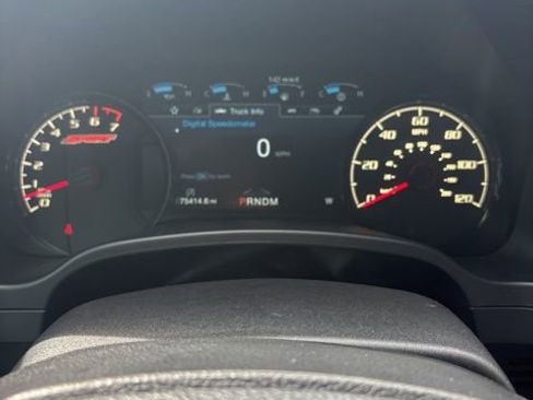 Used 2020 Ford F150 Lariat w/ Equipment Group 502A Luxury AWD/4WD image 12