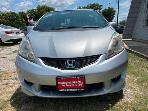 Used 2011 Honda Fit Sport image 3