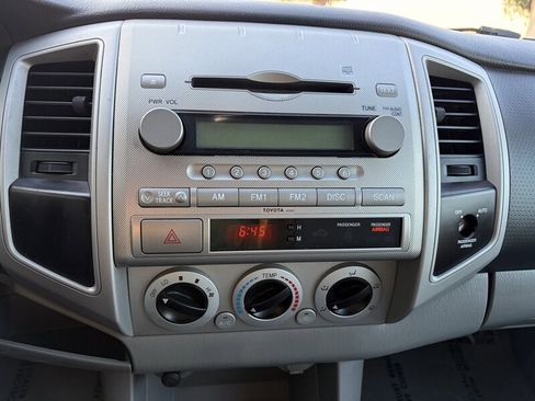 Used 2008 Toyota Tacoma PreRunner RWD image 17