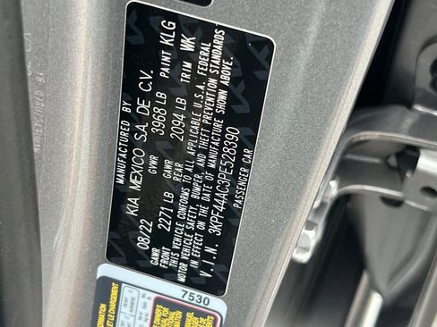 Used 2023 Kia Forte GT image 32