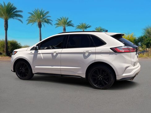 Used 2020 Ford Edge ST-Line FWD image 3