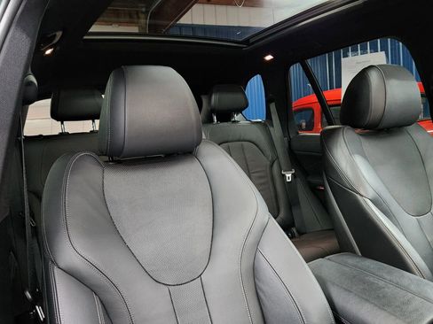 Used 2019 BMW X5 xDrive40i w/ Premium Package 2 image 14