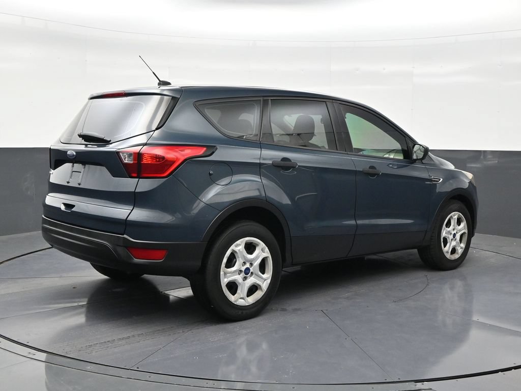 Used 2019 Ford Escape S FWD image 5