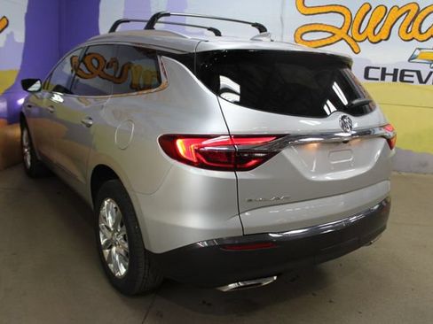 Used 2021 Buick Enclave Essence w/ Sound and Sites Package FWD image 6