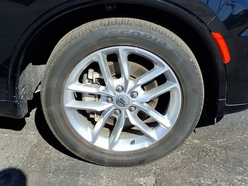 Used 2023 Dodge Durango GT image 9