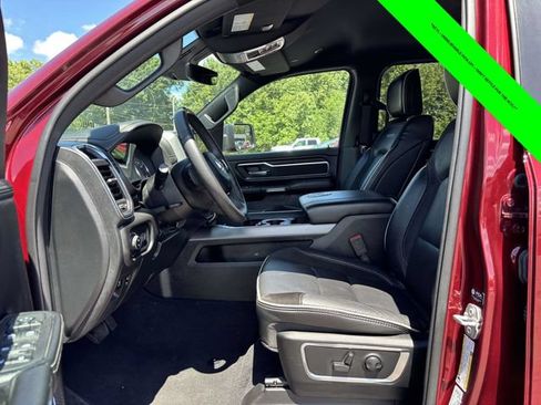 Used 2025 RAM 1500 Laramie AWD/4WD image 3