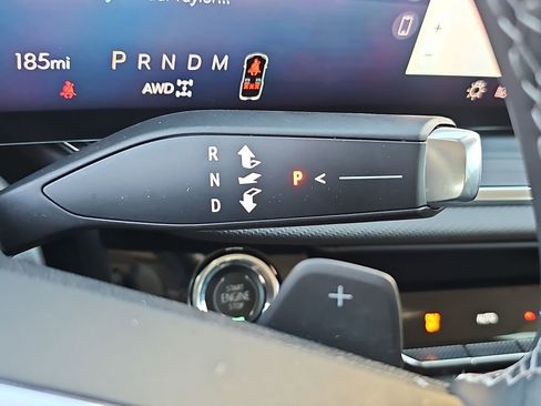 Used 2025 Buick Envision Preferred image 15