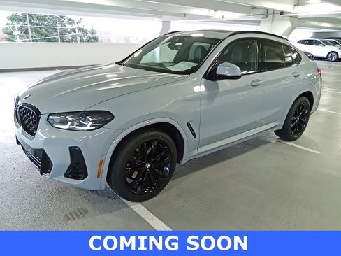 Used 2023 BMW X4 xDrive30i w/ M Sport Package image 2