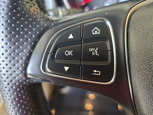 Certified 2019 Mercedes-Benz GLC 300 GLC 300 image 19