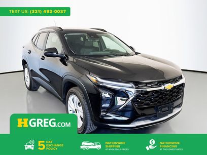 Used 2025 Chevrolet Trax LT