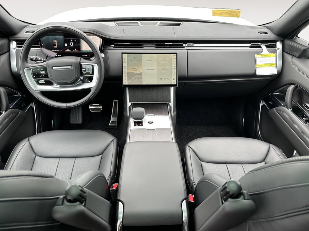 New 2026 Land Rover Range Rover Long Wheelbase SE AWD/4WD image 11