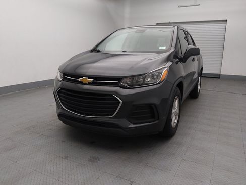 Used 2020 Chevrolet Trax LS w/ Tint and Cruise Package image 15