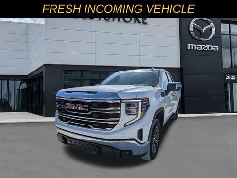 Used 2024 GMC Sierra 1500 SLT RWD image 7