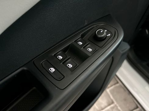 New 2026 Volkswagen Taos S image 11