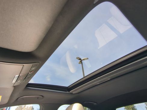 Certified 2022 Mercedes-Benz E 350 Sedan image 16