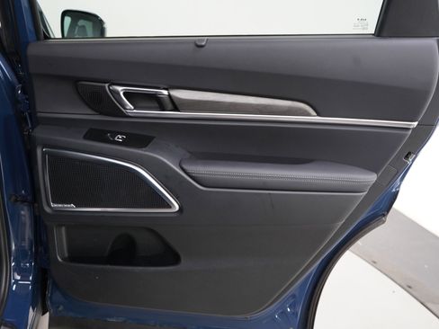 Used 2024 Kia Telluride SX X-Line image 15