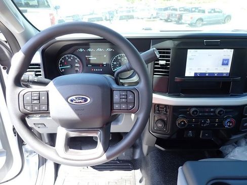 New 2026 Ford F350 XL w/ XL Chrome Package image 15