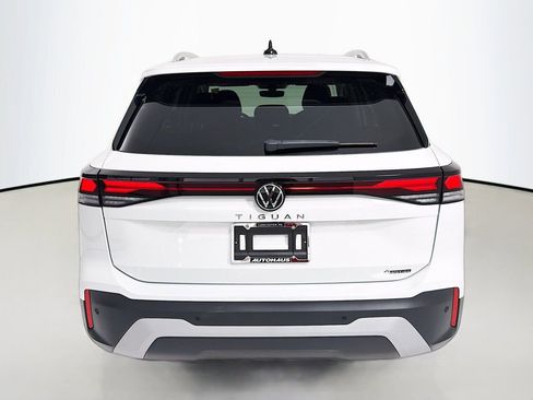 New 2026 Volkswagen Tiguan S AWD/4WD image 6