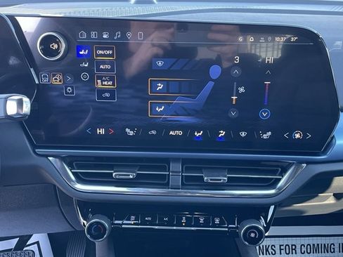 New 2026 Chevrolet Equinox EV LT w/ LPO, Tech Bronze Package image 24